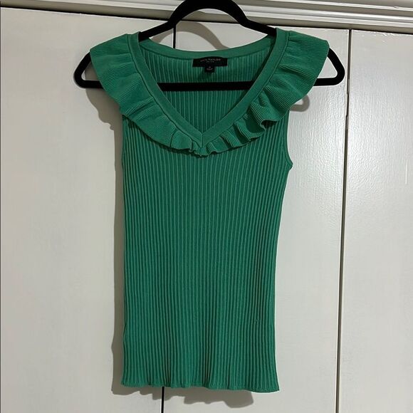 Ann Taylor SP Green Ruffled Sleeveless Top - Picture 5 of 9